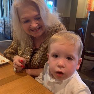 Meet your Posher, Vicki